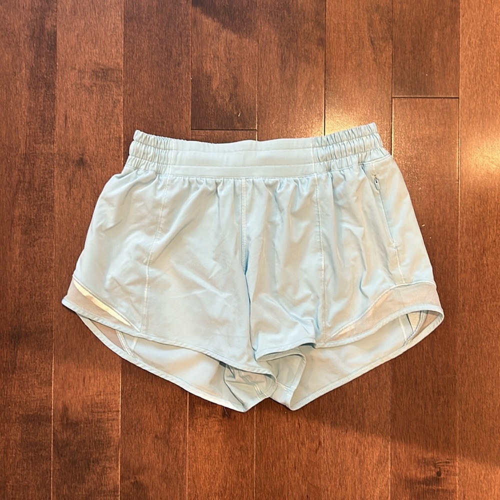 Lululemon Hotty Hot 4" Tall Shorts